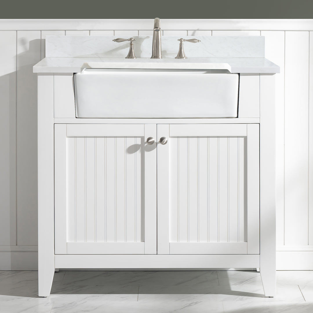 Burbank 36" Single Sink Vanity with Quartz Top - Design Element Bath Kitchen - Bathroom Vanity - Golden Oak with Matte Black Hardware